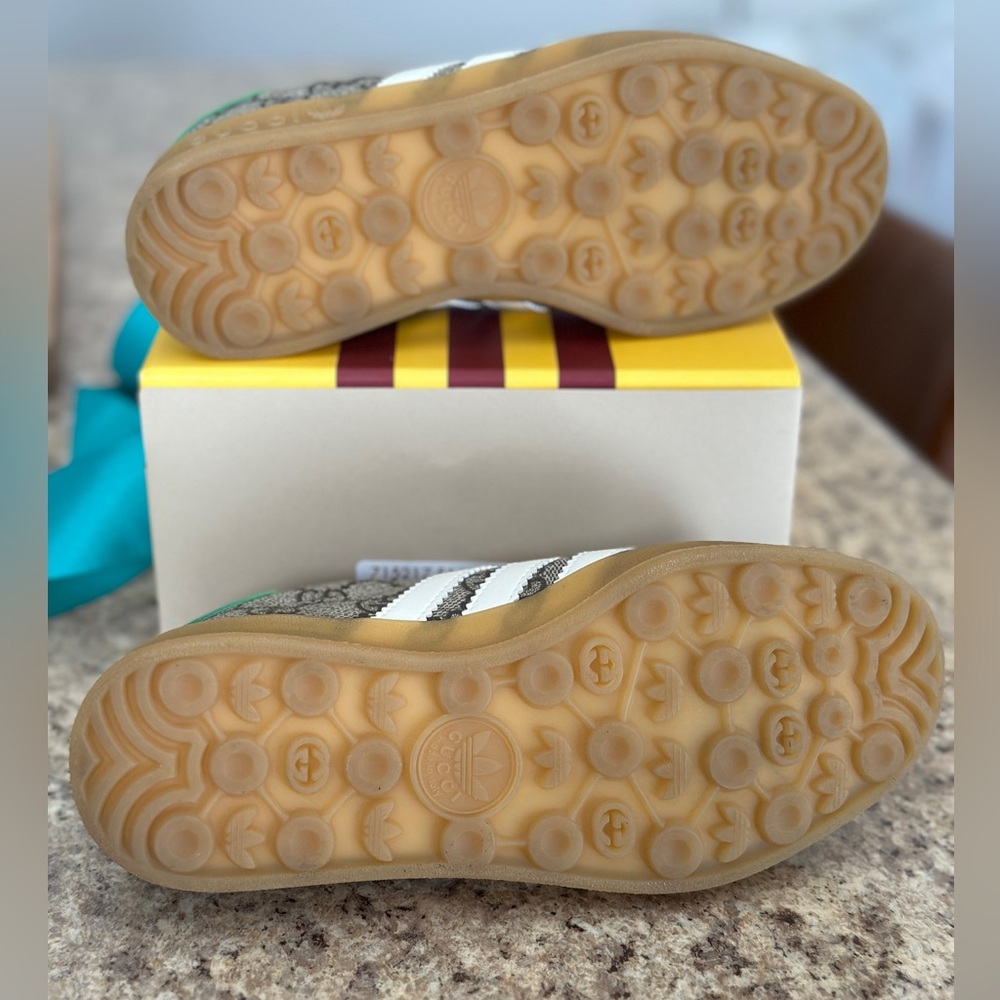 Adidas x Gucci Gazelle Sneakers - Picture 6 of 12